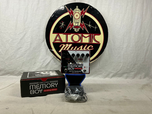 Electro-Harmonix Deluxe Memory Boy Analog Delay Pedal with Box