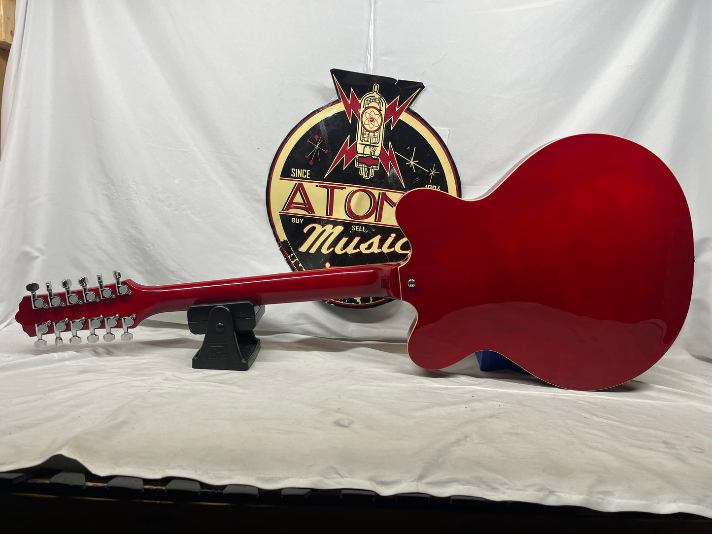 Eastwood Classic 12-String Doublecut Semi-Hollow Body Electric Guitar