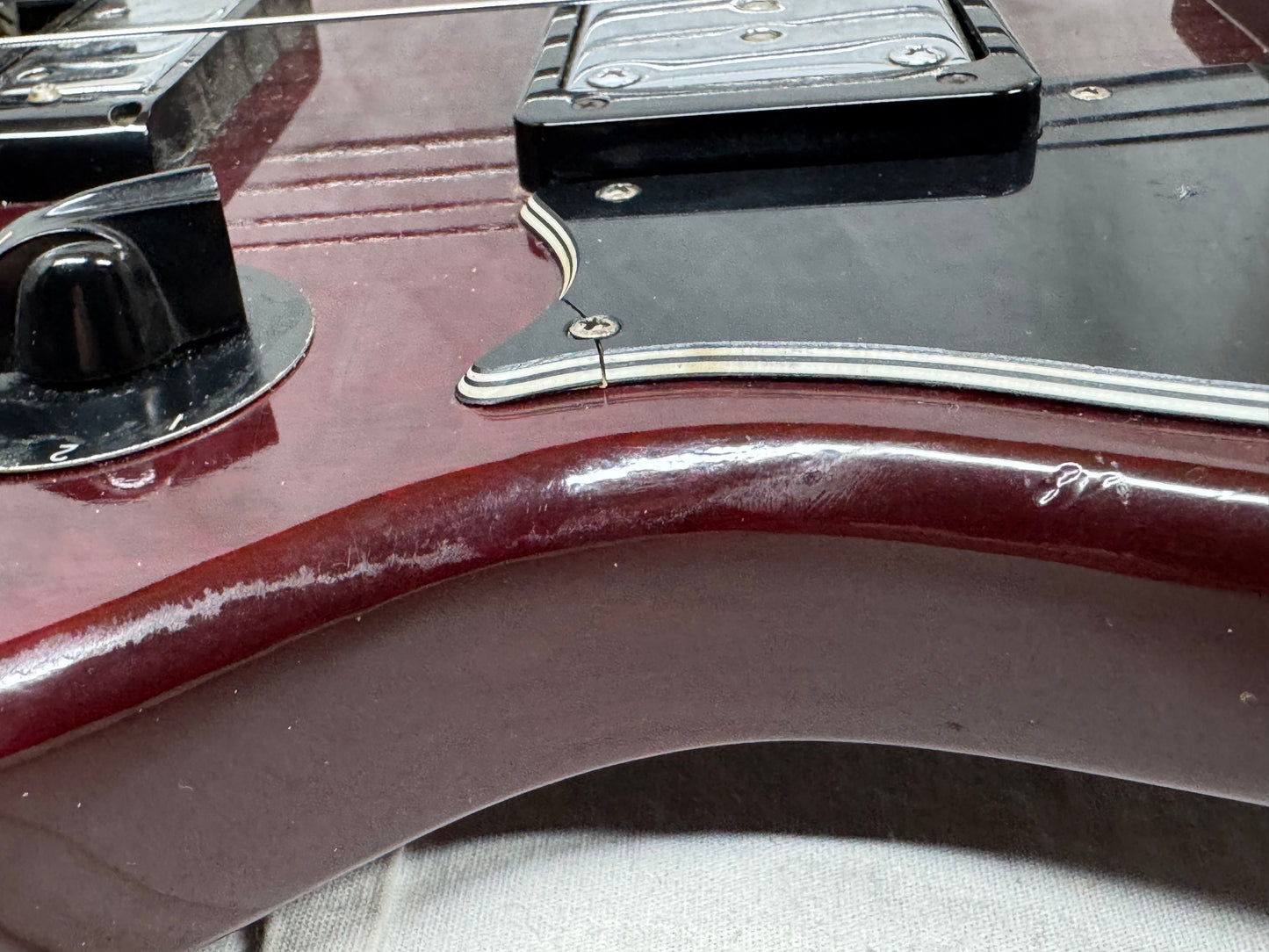 Gibson EB-3 eb3 SG Short Scale 4-string Bass with Case 1976
