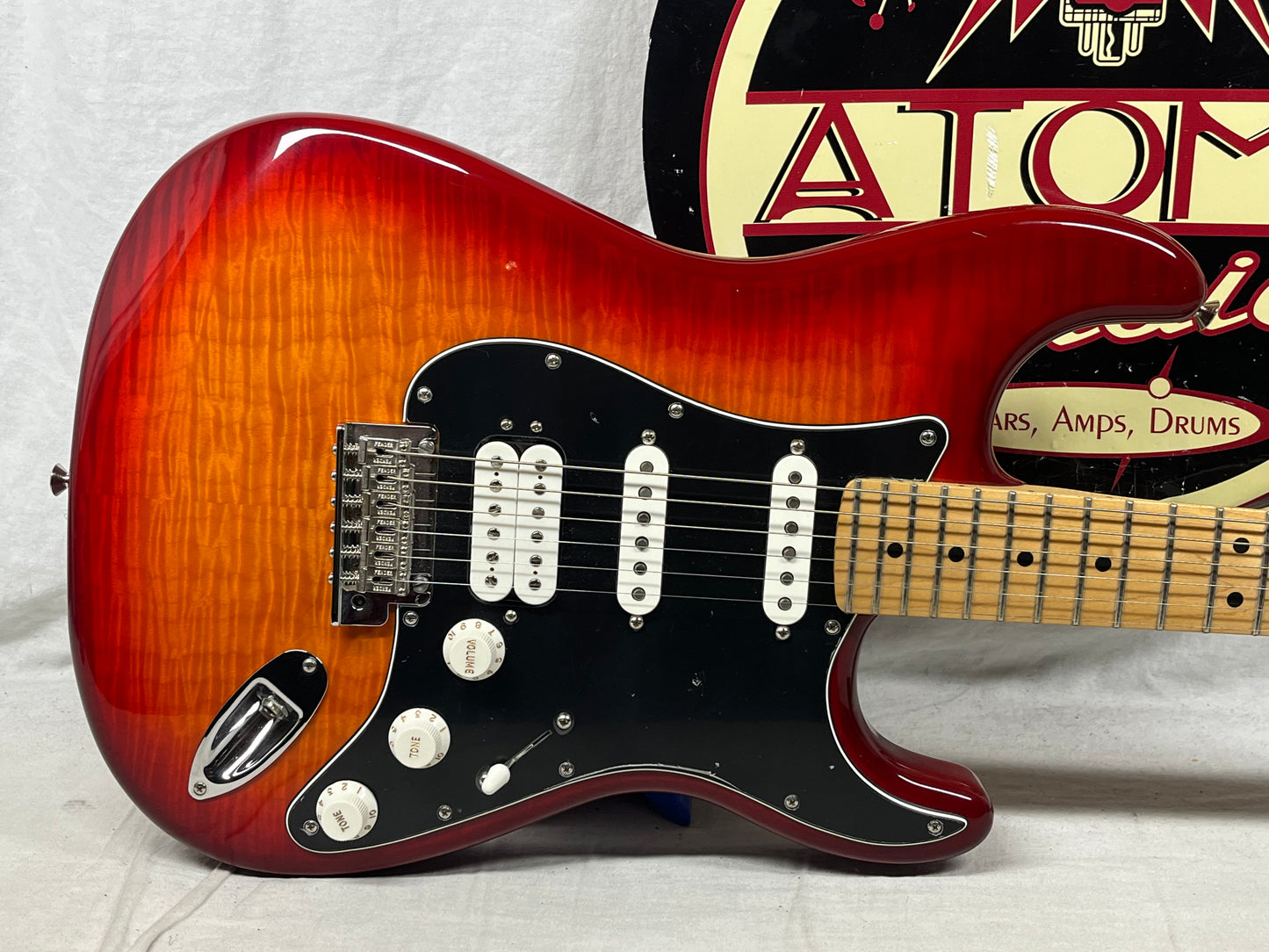 Fender Player Stratocaster HSS Plus Top Electric Guitar