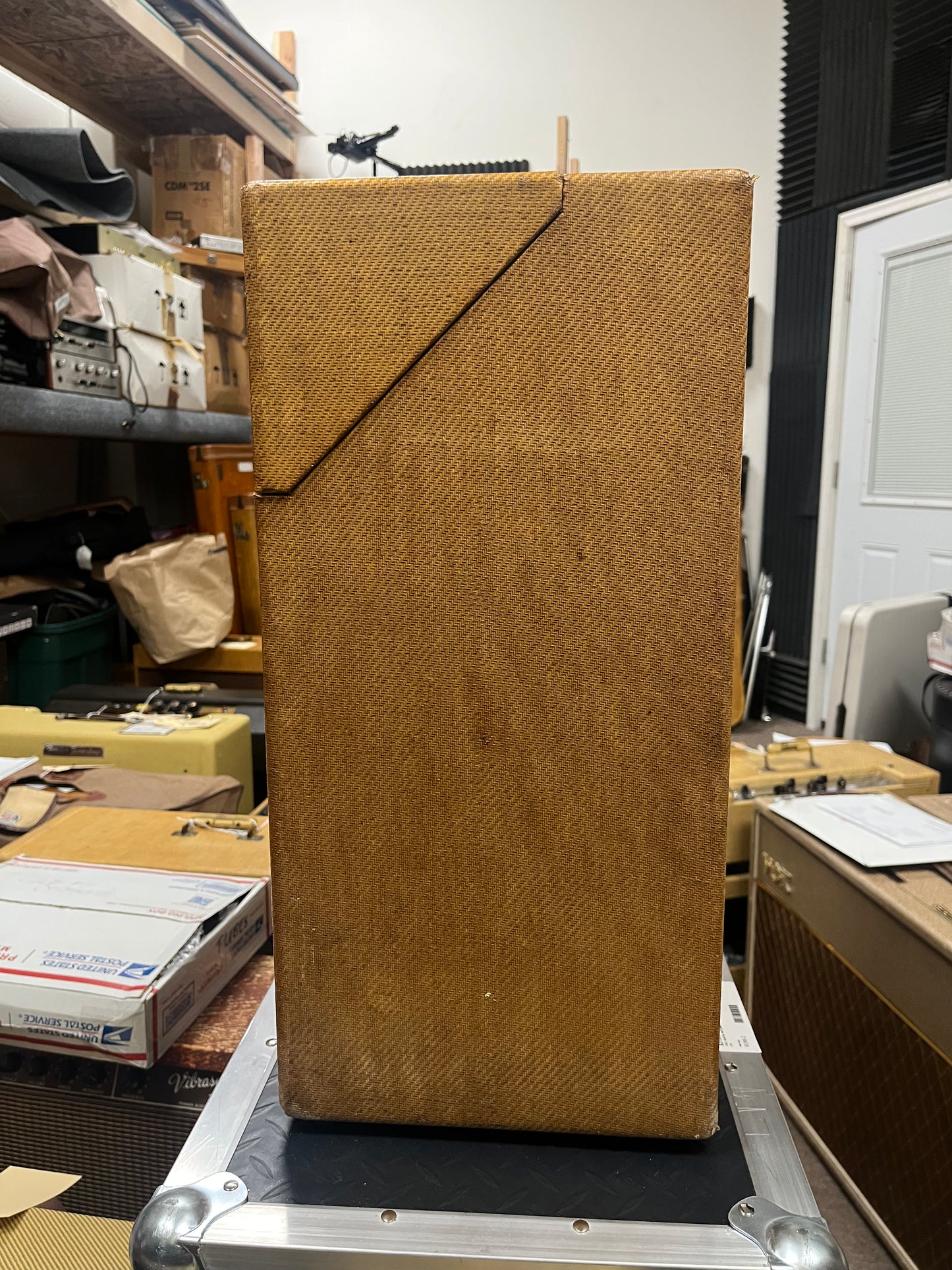 Gibson 1960 GA-100 Bass Amp Tweed - Local Pickup Only!
