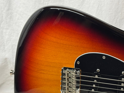 Fender American Standard Stratocaster Guitar with Case 2013 - 3-Color Sunburst / Maple neck