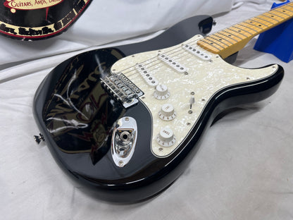 Squier Vintage Modified '70s Stratocaster Strat Electric Guitar - Black