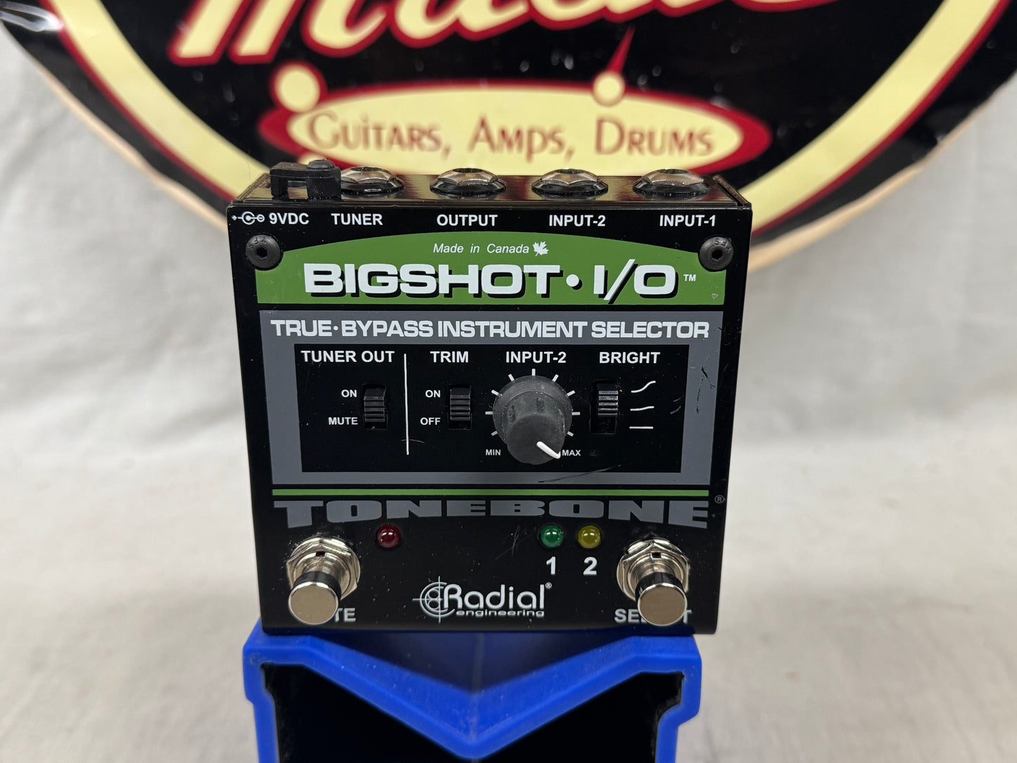 Radial Engineering BigShot I/O v2 True Bypass Instrument Selector Pedal