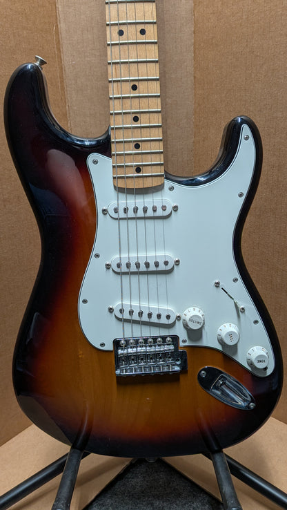 Fender MIM Standard Stratocaster Electric Guitar