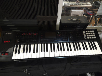 Roland FA-06 61-Key Music Workstation 2014 - Present - Local Pickup Only