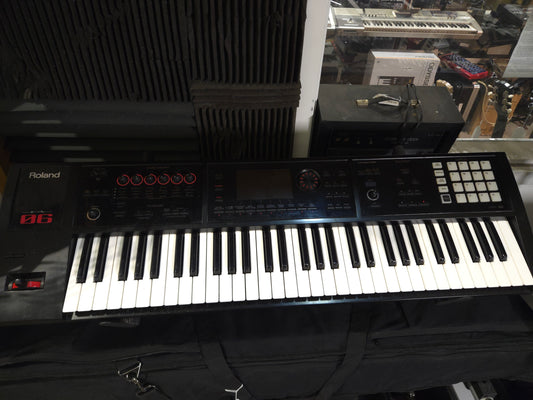 Roland FA-06 61-Key Music Workstation 2014 - Present - Local Pickup Only
