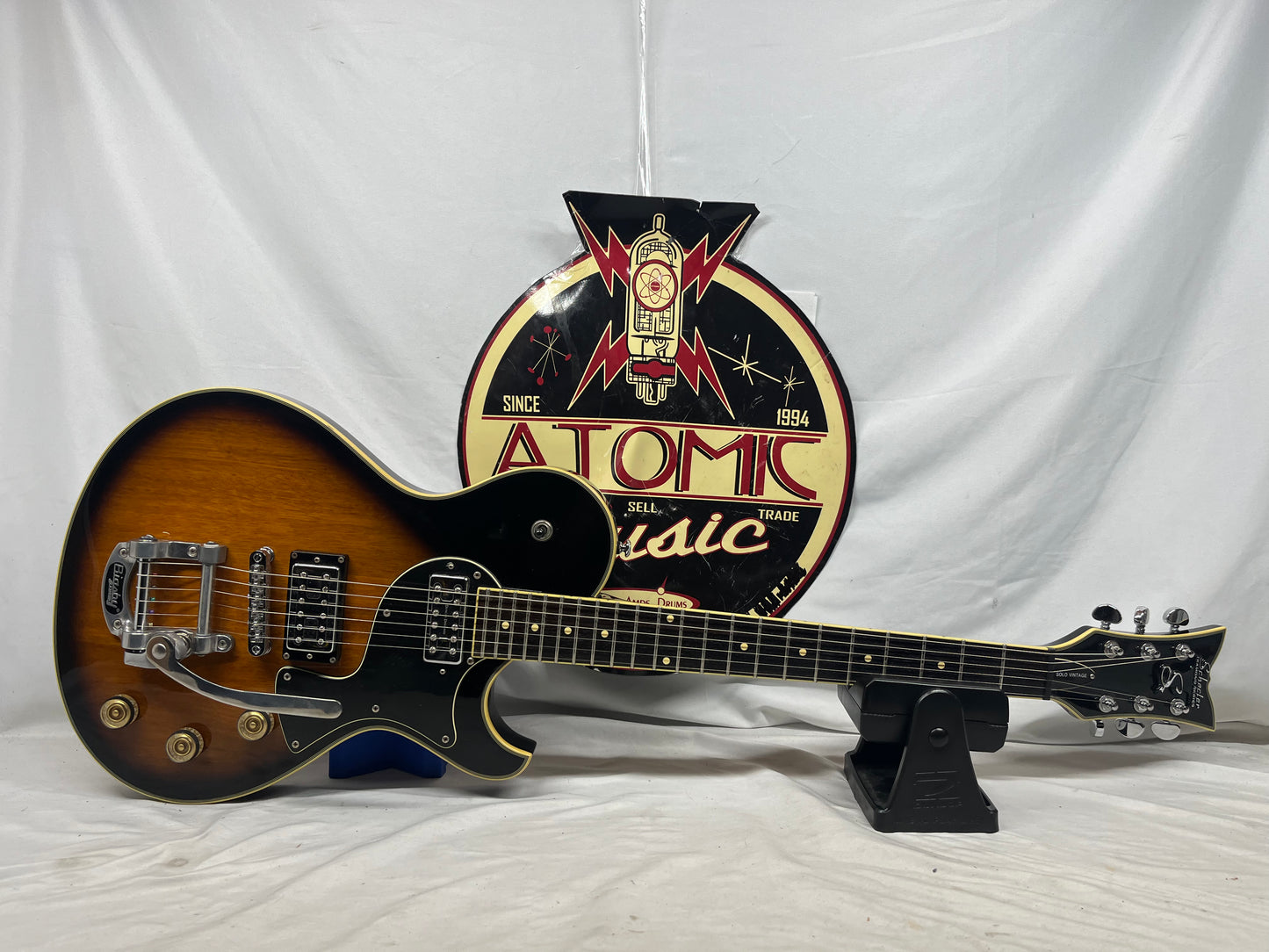 Schecter Diamond Series Solo Vintage Singlecut Electric Guitar