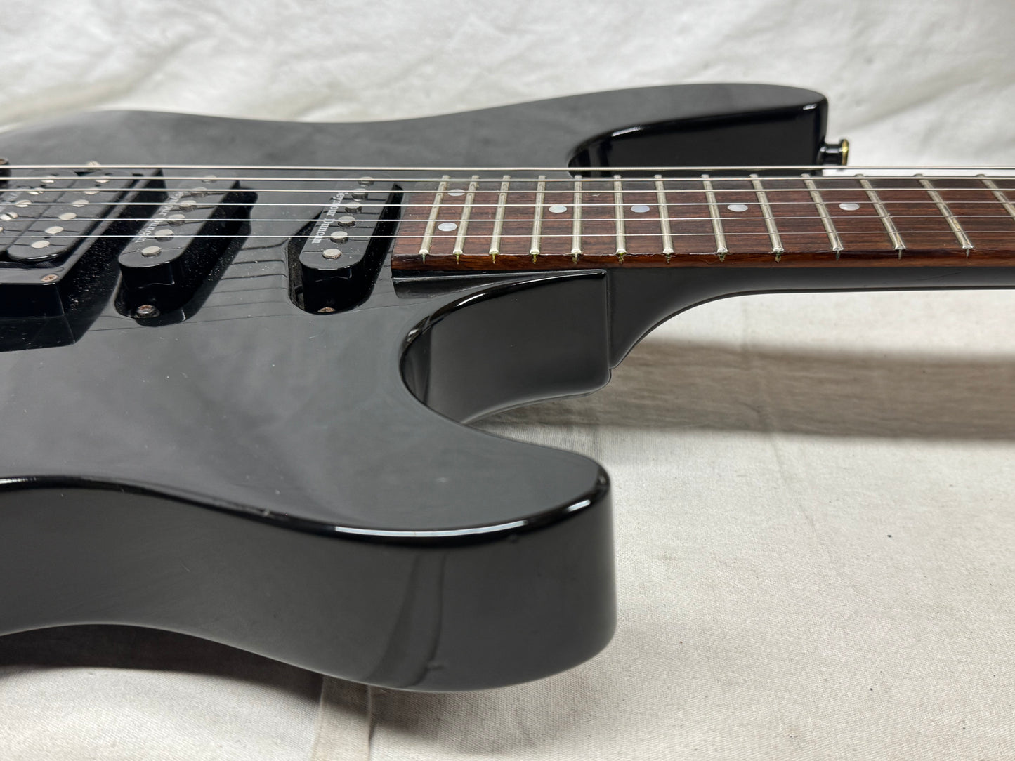Hamer USA Chaparral Guitar with Case - Black - headstock repaired!
