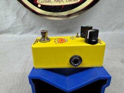 Effects Bakery Japanese Buttery Roll Vibe Vibrato Rotary Pedal