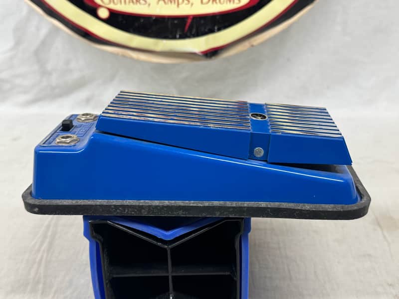 Uecks Kay Tremolo Pedal - Image 6