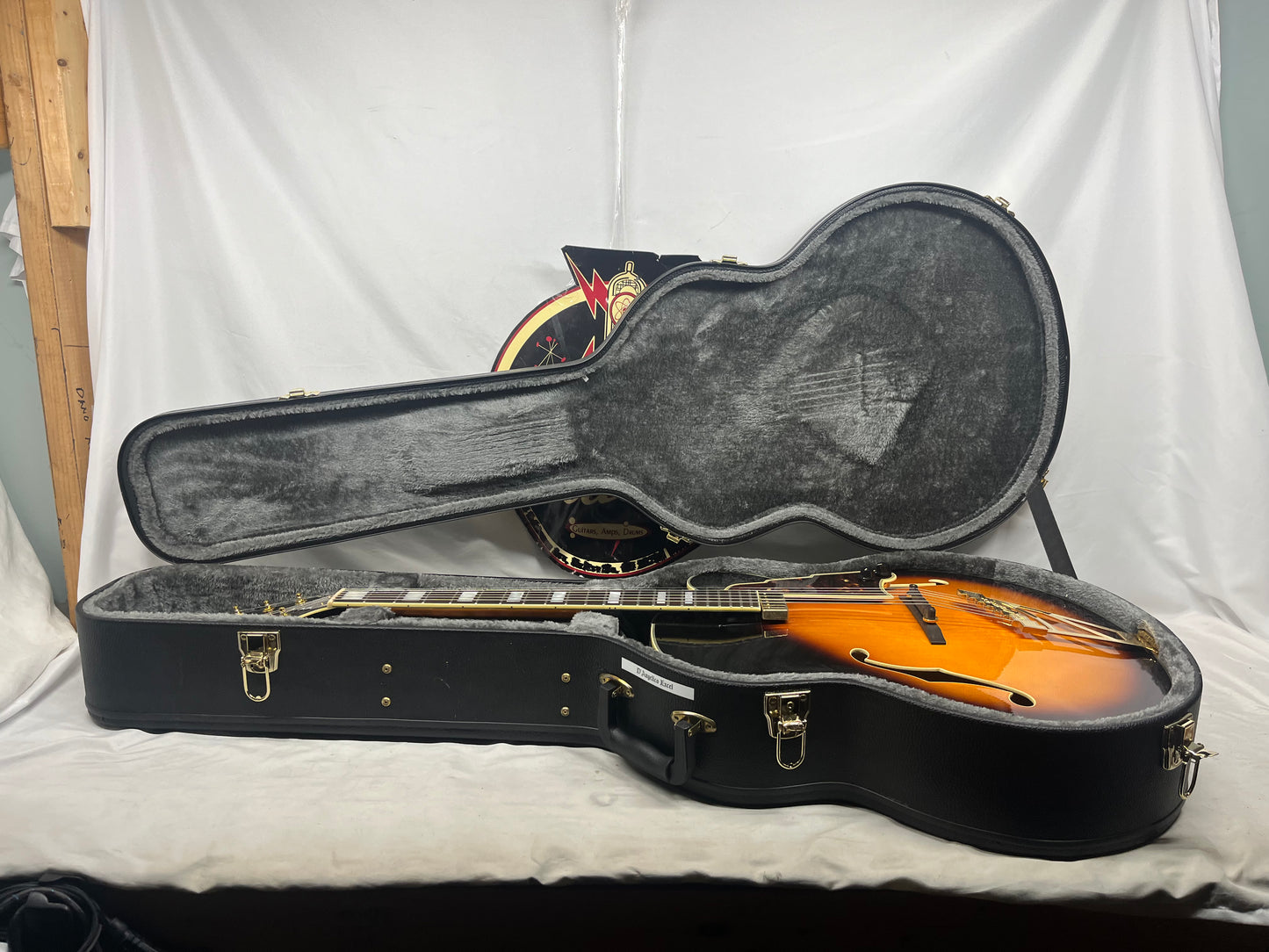 D'Angelico Excel EXL-1 Singlecut Archtop Hollow Body Electric Guitar with Case