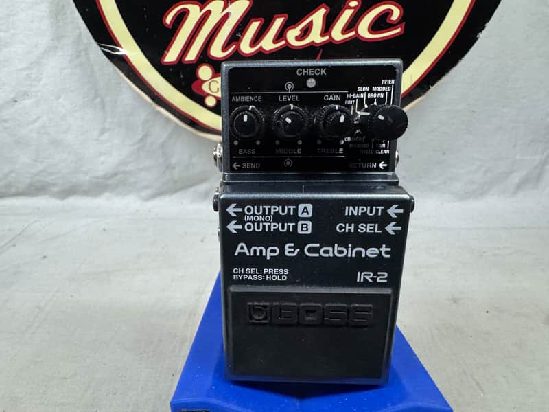 Boss IR-2 ir2 Amp & IR Cabinet Amplifier Emulator + Speaker Cabinet Impulse Response Loader Pedal - Image 2