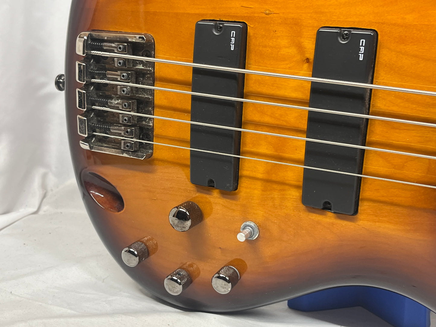 Ibanez Soundgear SR370 4-String Electric Bass