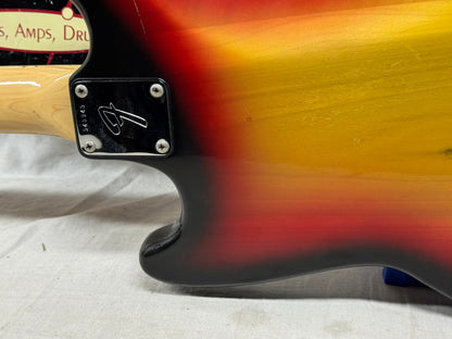 Fender USA Mustang 4-string Bass with Case 1974 - 3-Color Sunburst / Rosewood fingerboard