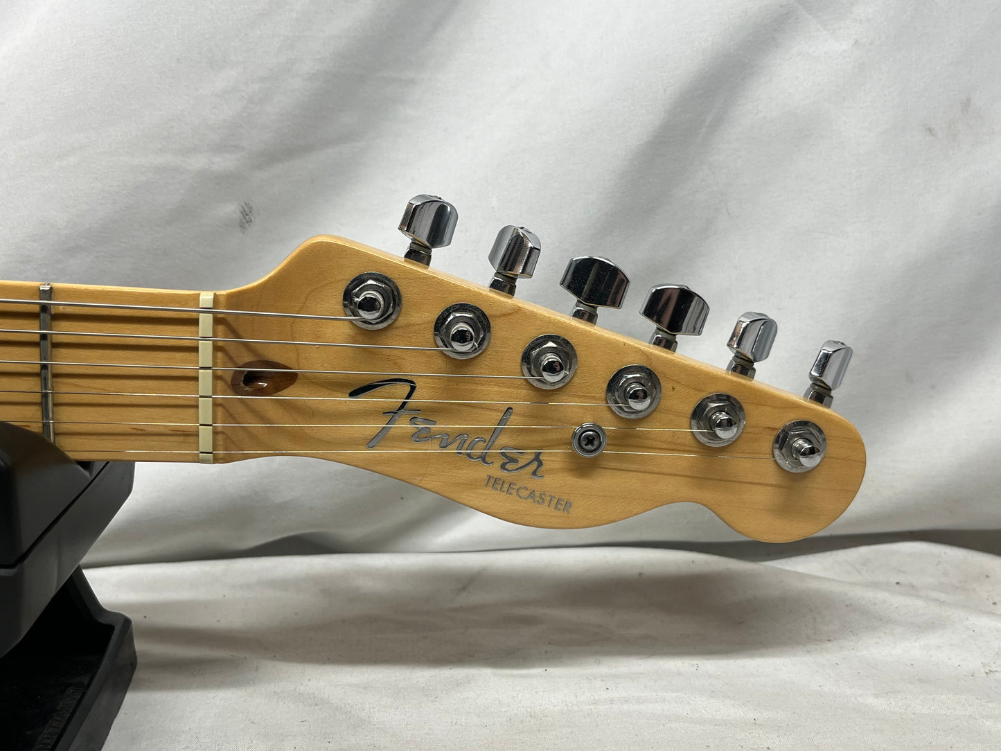 Fender American Telecaster Tele Deluxe Electric Guitar with Hard Case