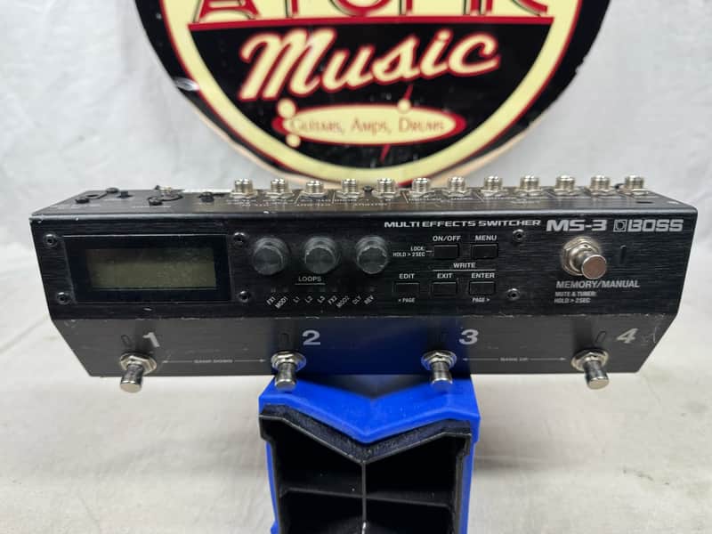 Boss MS-3 ms3 Multi-Effects Switcher Pedal with Power Supply - Image 2