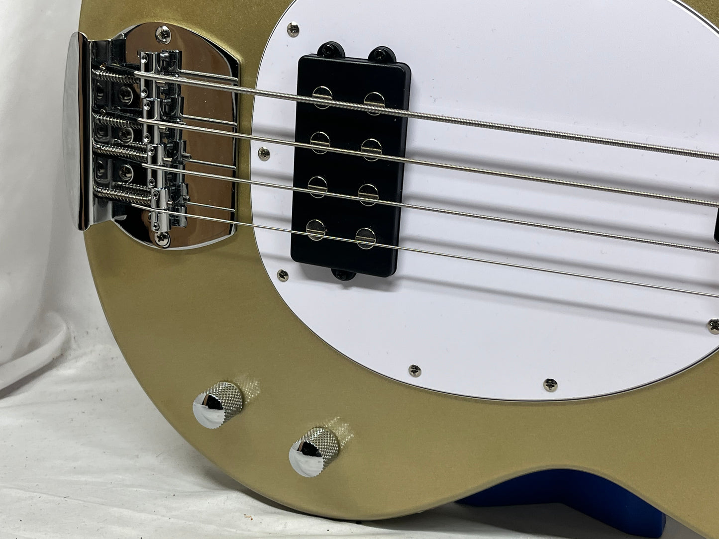 Sterling Intro Series Music Man Stingray 4-String Electric Bass