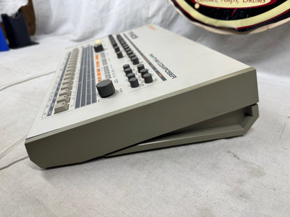 Roland TR-909 tr909 Rhythm Composer Drum Machine 1984 - Local Pickup Only