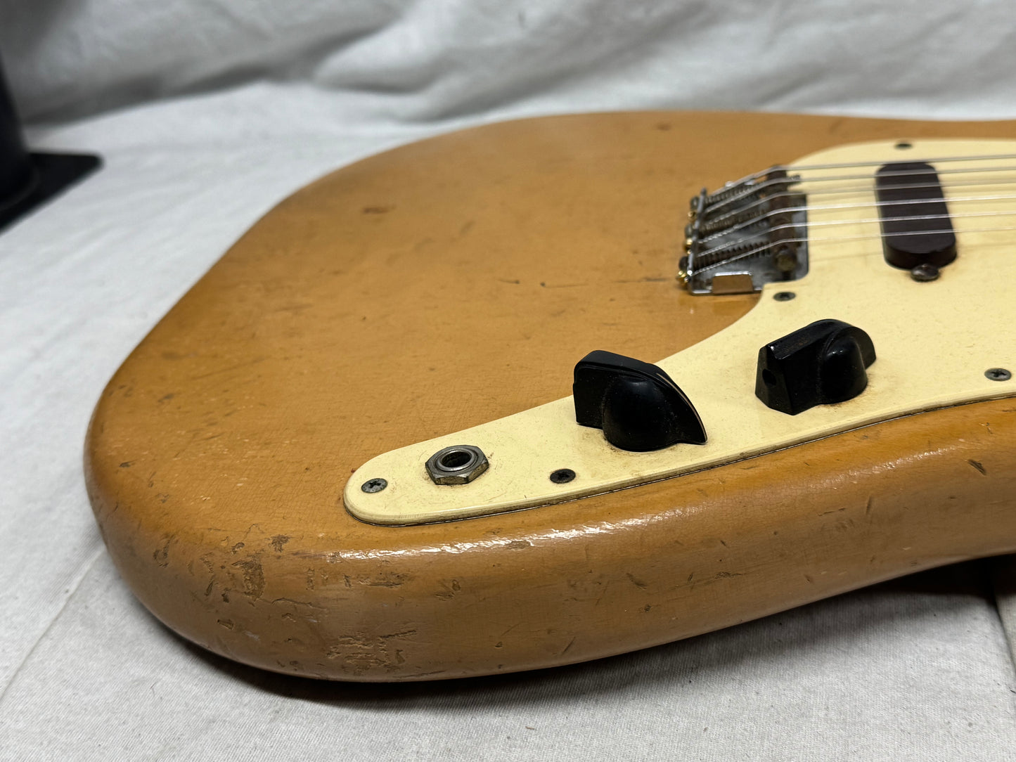 Fender USA Duo-Sonic Guitar with Case 1960s