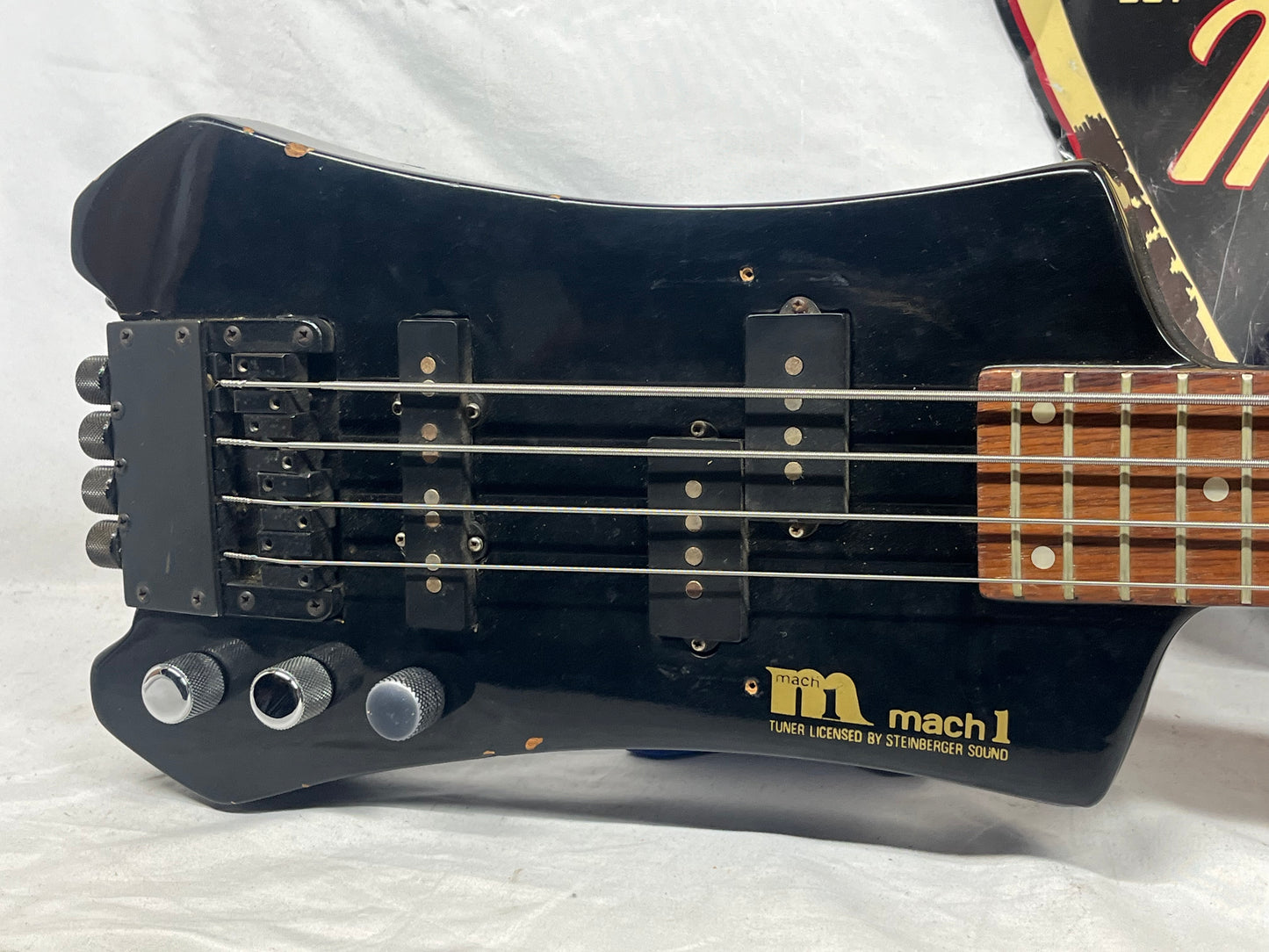 Mach 1 Steinberger-Licensed Headless 4-String Electric Bass