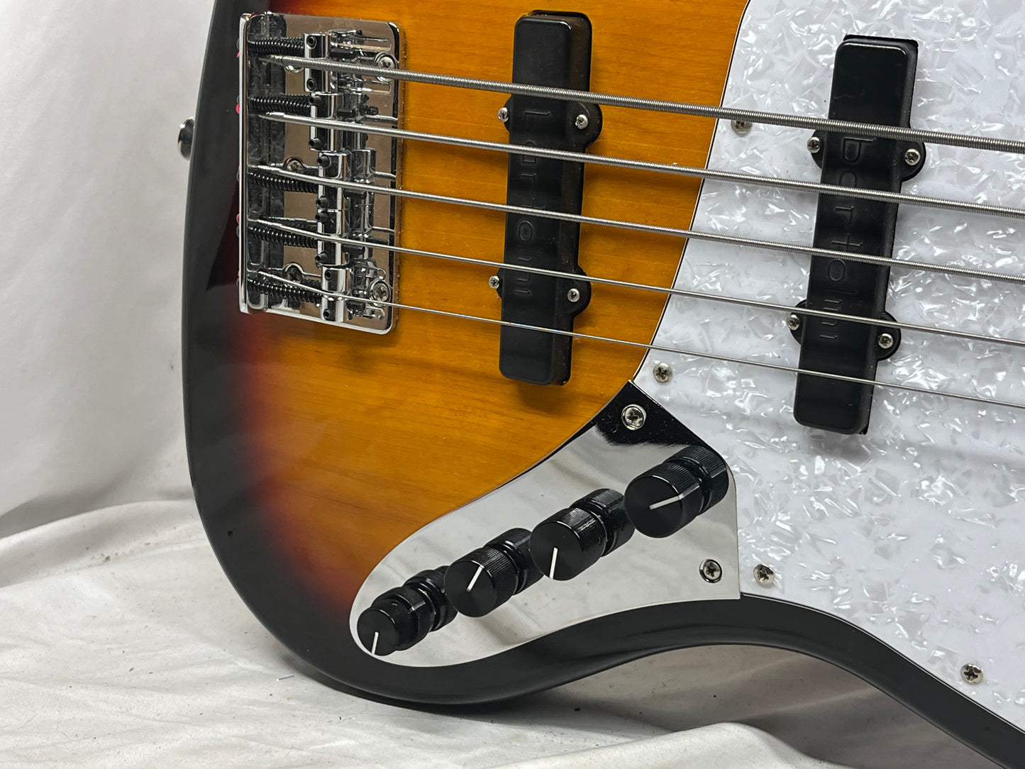 Fender Deluxe Active Jazz Bass V 5-String Electric Bass 2006 - Brown Sunburst