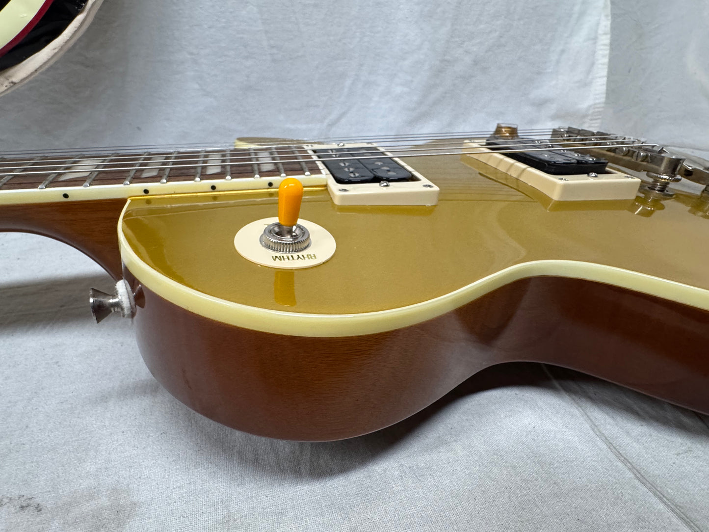 Epiphone Slash "Victoria" Les Paul Standard Guitar with Case 2021 - Gold Top goldtop