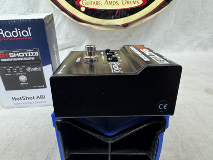 Radial Engineering HotShot hot shot ABi Balanced Line Input Selector ABY Pedal with Box