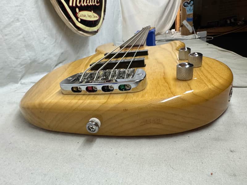 G&L Tribute Series JB-2 jb2 4-string J-style Bass - Image 18