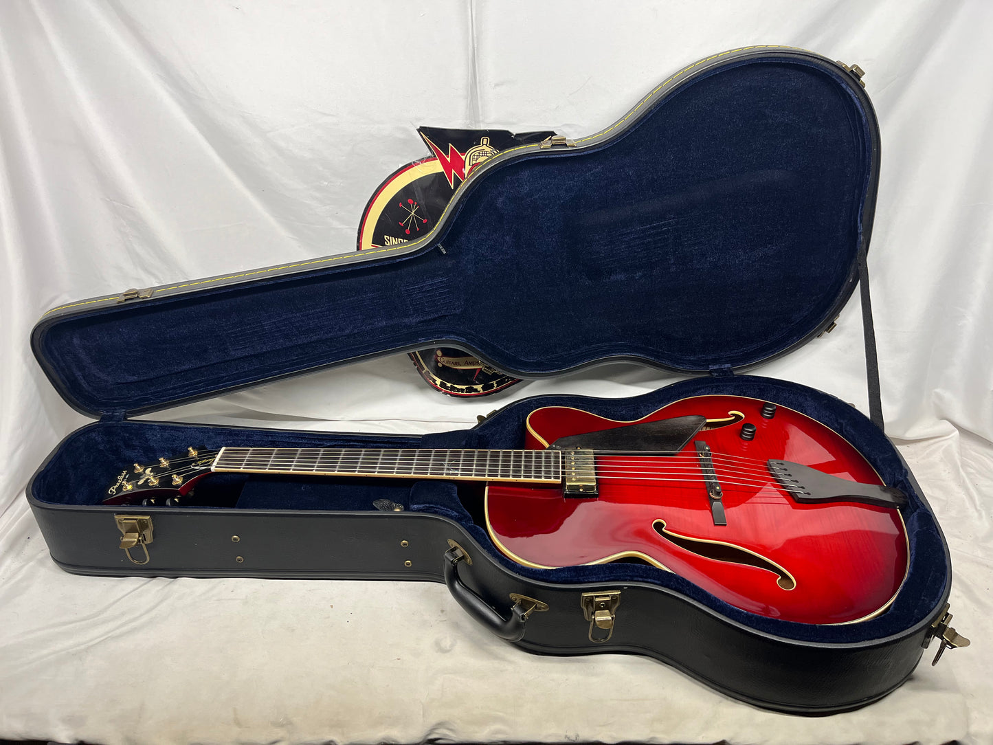 Peerless Leela Arctop Hollow Body Electric Guitar with Hard Case