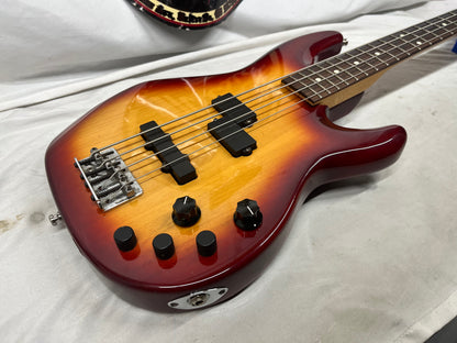 Fender Deluxe Zone 4-String Electric Bass 2001 - Sienna Sunburst