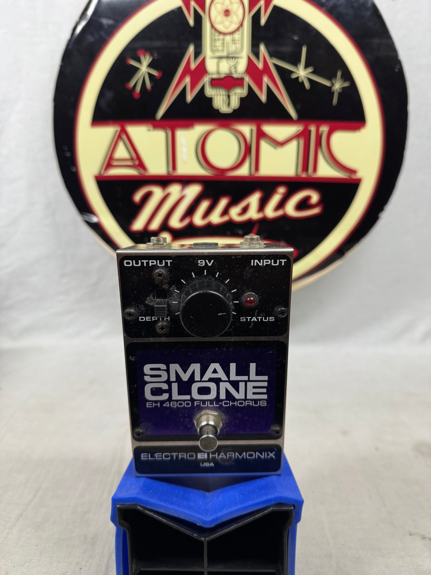 Electro-Harmonix EH 4600 eh4600 Small Clone Chorus Pedal