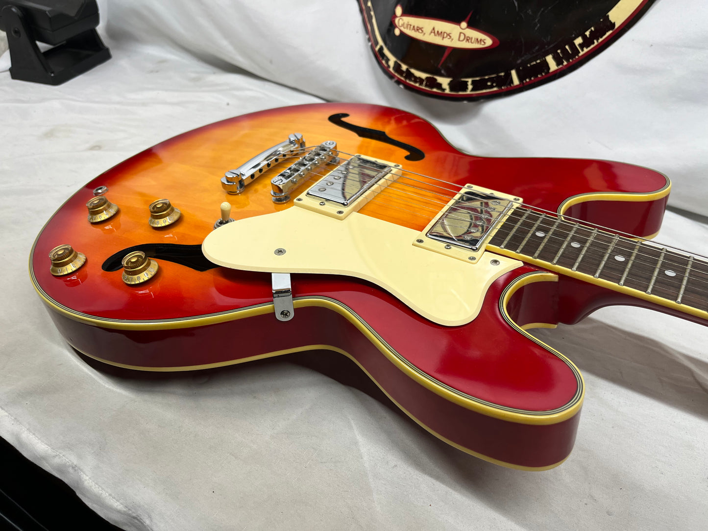 Jay Turser Doublecut Semi-Hollow Body Electric Guitar