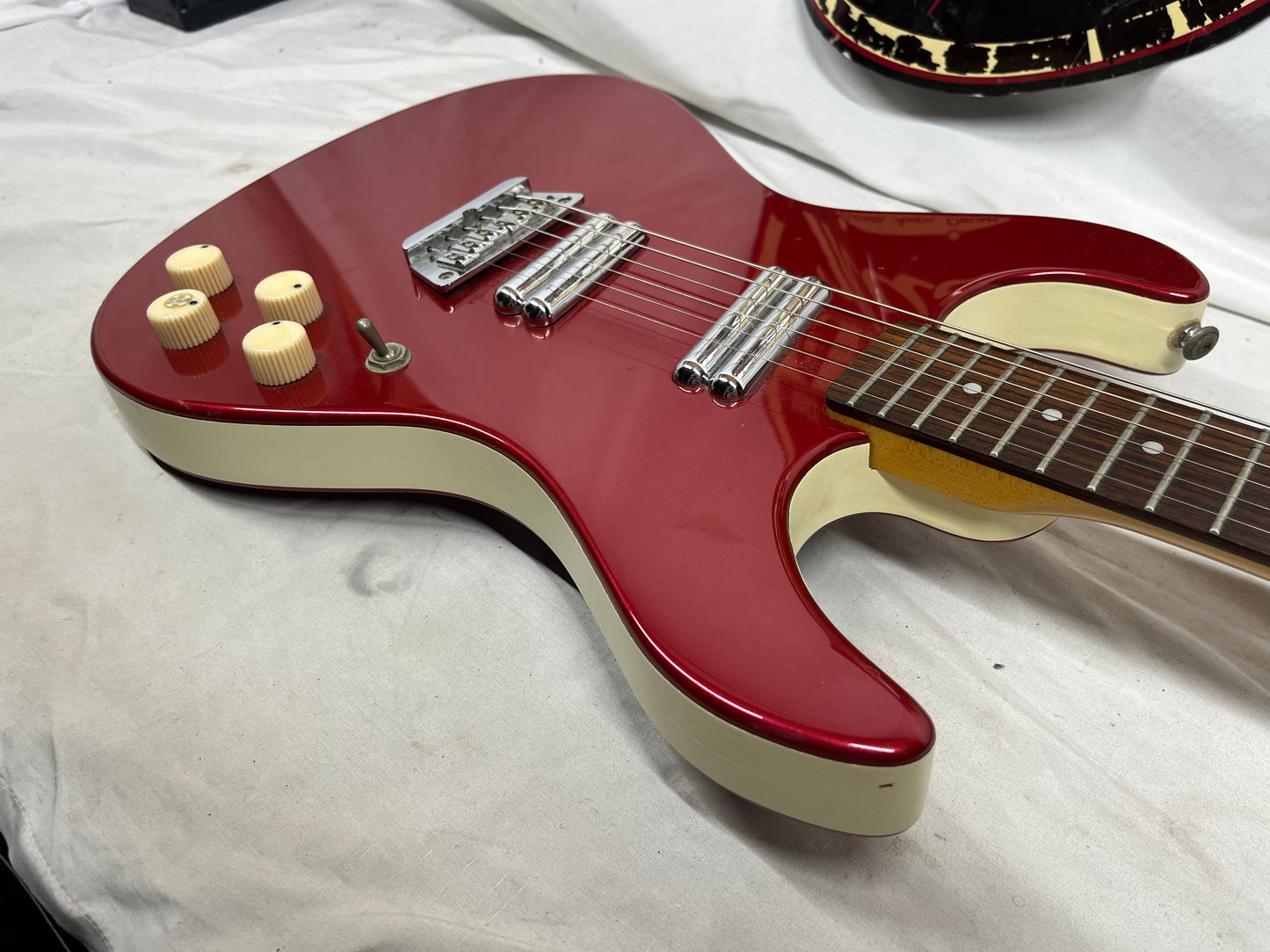 Danelectro Hodad Doublecut Electric Guitar - Red Pearl