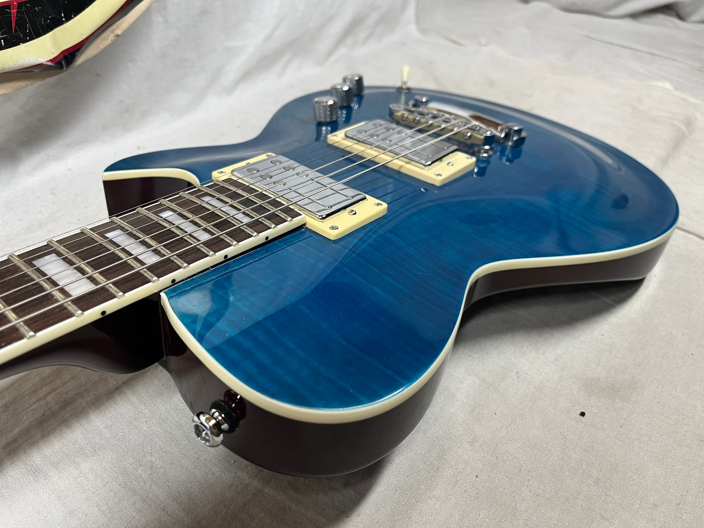 Reverend Roundhouse Electric Guitar