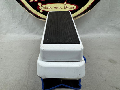 Dunlop 105Q Cry Baby crybaby Bass Wah Pedal