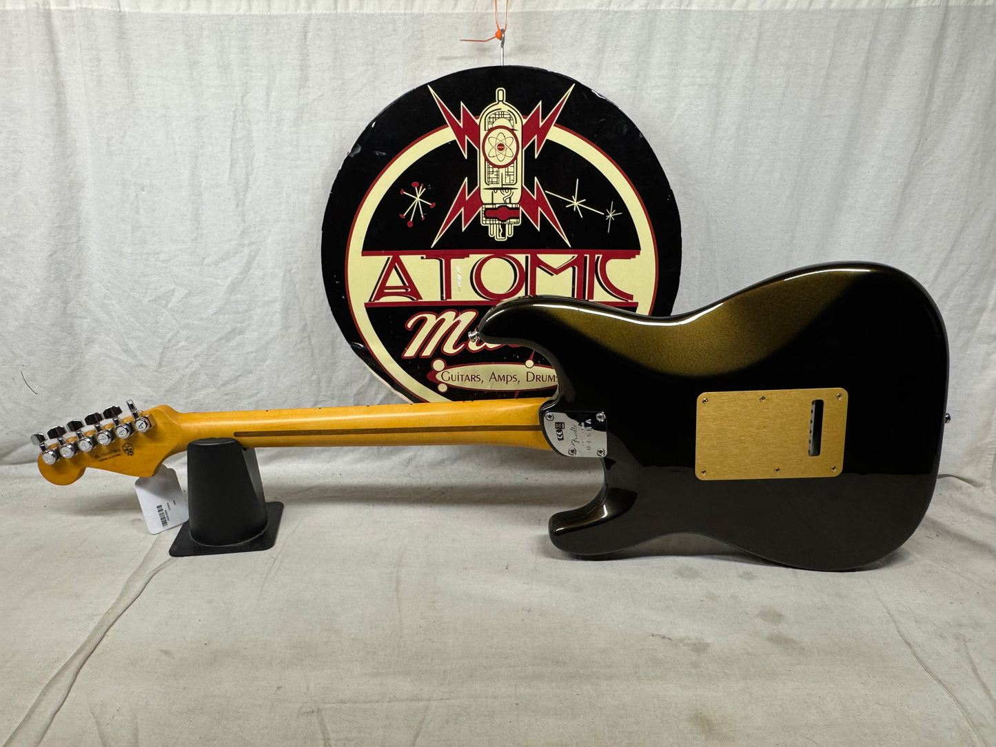 Fender American Ultra Stratocaster Guitar with COA + Case 2021 - Texas Tea / Maple neck