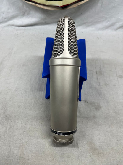 RODE NT2000 Multi-Pattern Condenser Microphone with Case and Shock Mount