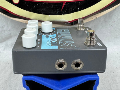 Electro-Harmonix Bass Mono Synth Guitar Synthesizer Pedal