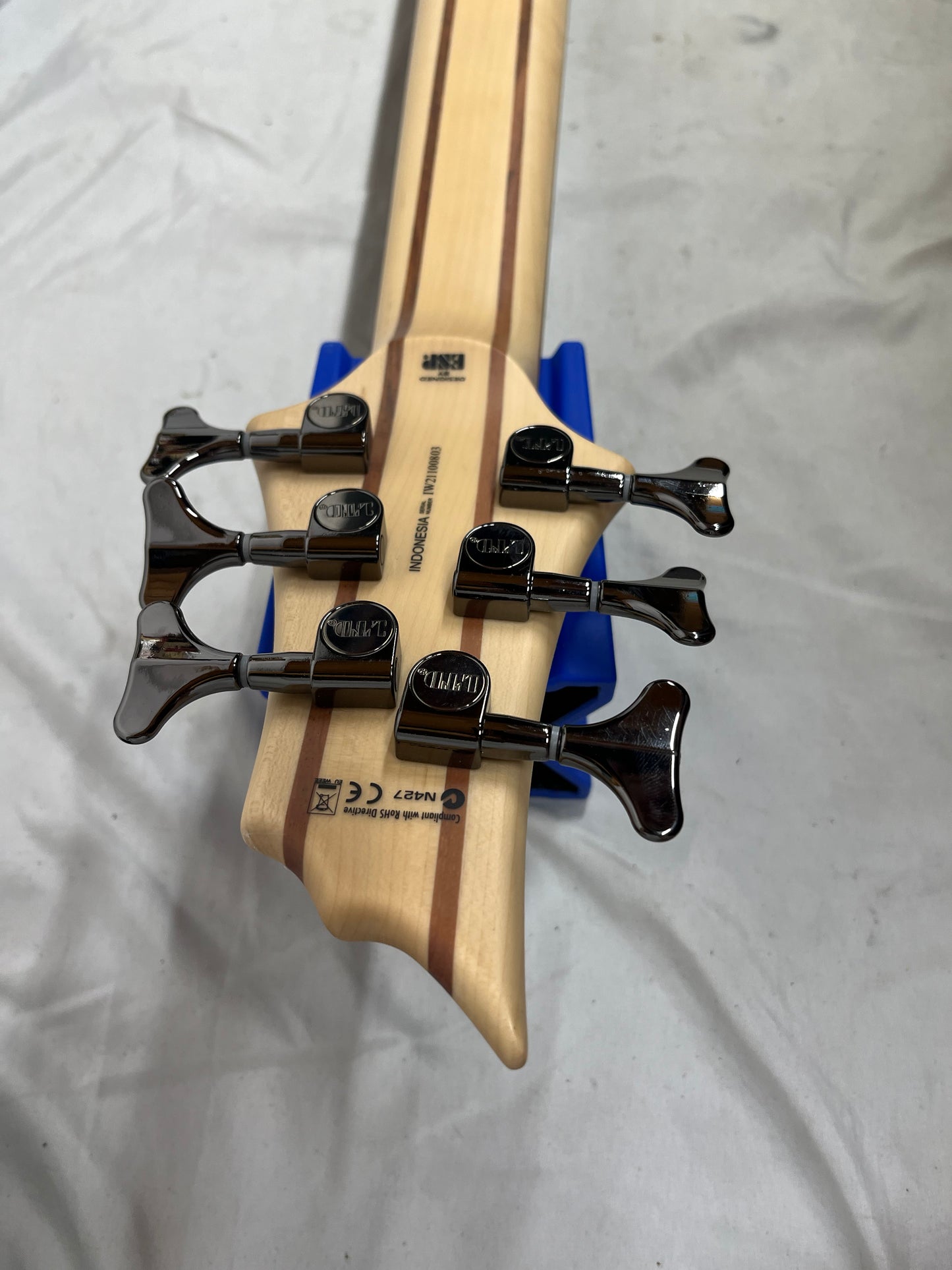 ESP LTD B-206 Doublecut 6-String Electric Bass - Natural