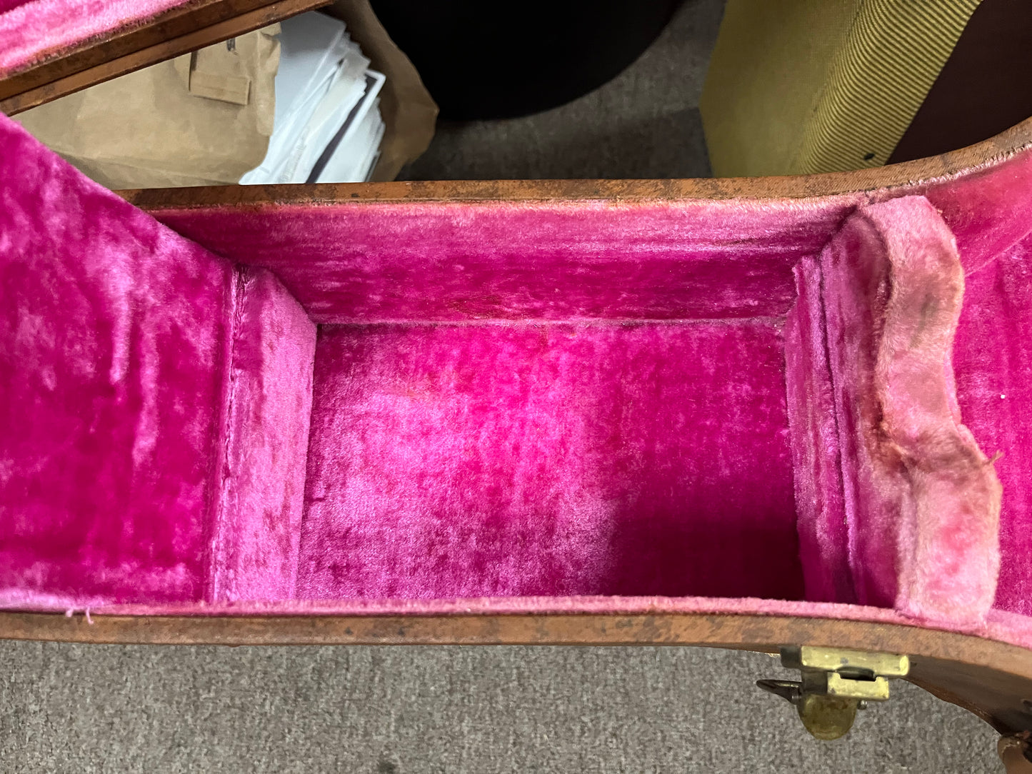 Gibson Guitar Case for Super 400