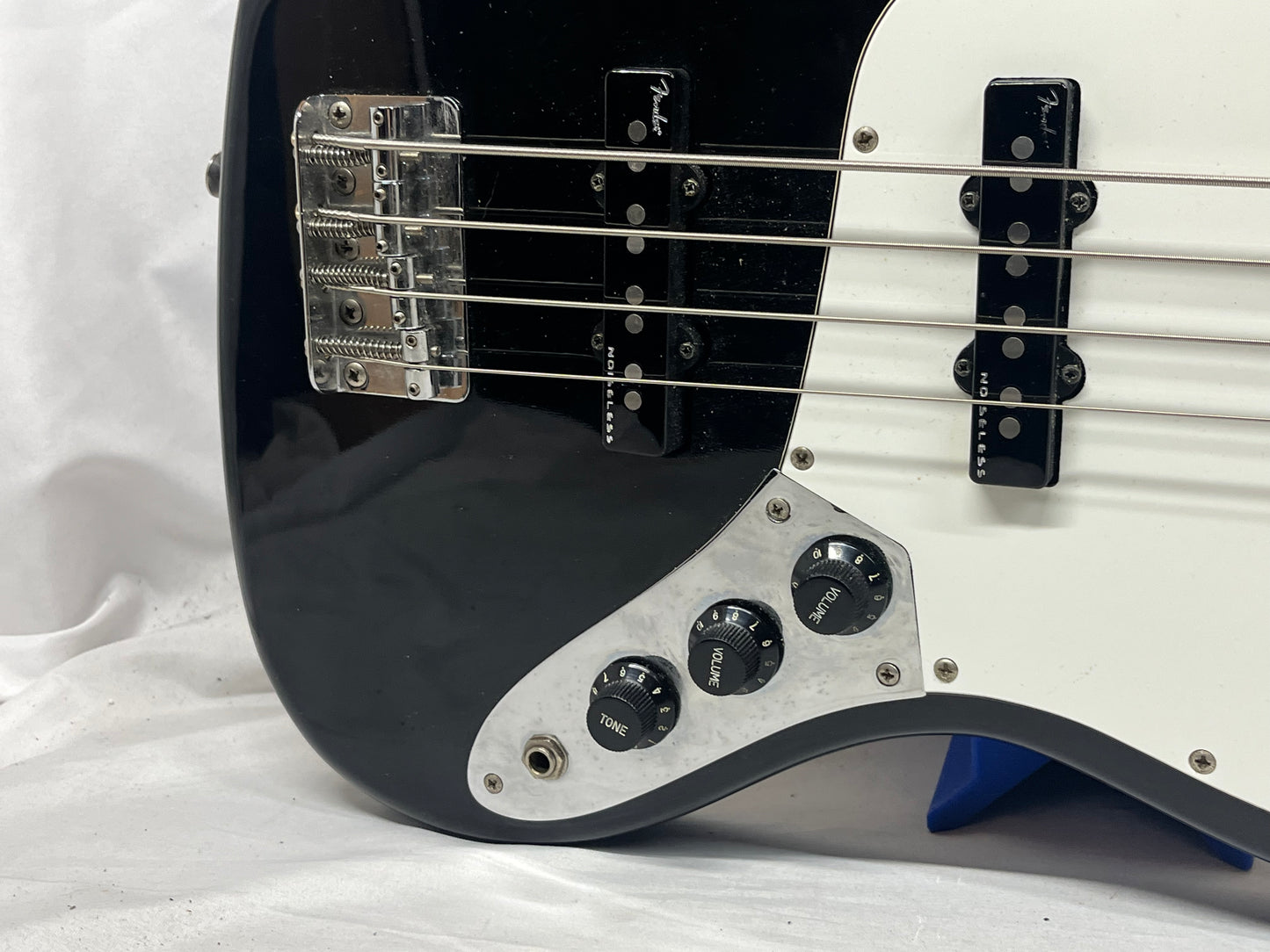 Squier 4-String Electric Jazz Bass