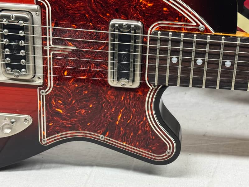 Belltone Guitars B-Classic One BC1 Guitar with COA + Case - Image 6