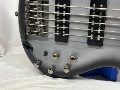 Ibanez Soundgear SR305E 5-String Electric Bass