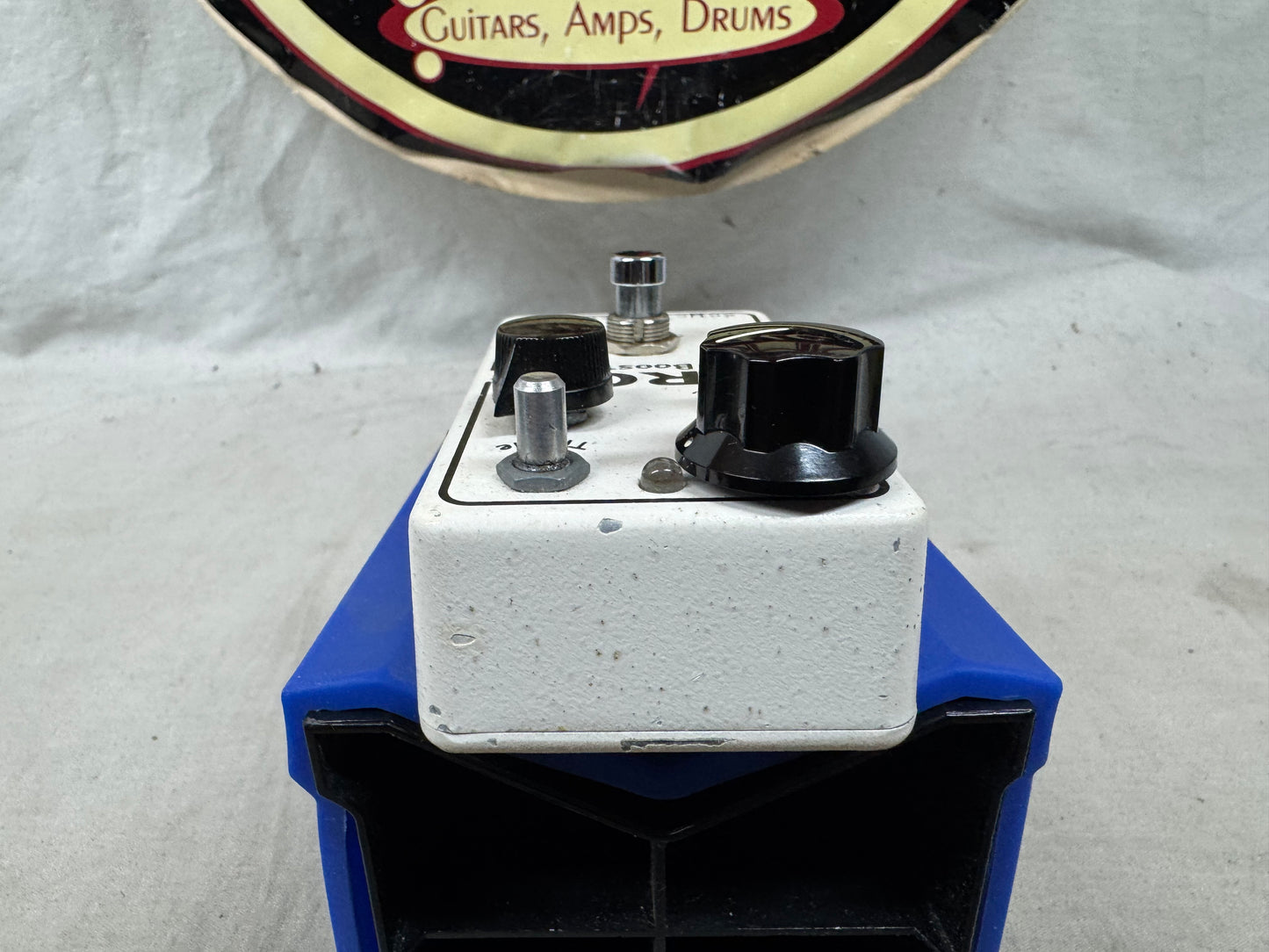 Xotic Effects RC Booster v1 Boost Pedal - missing some knobs