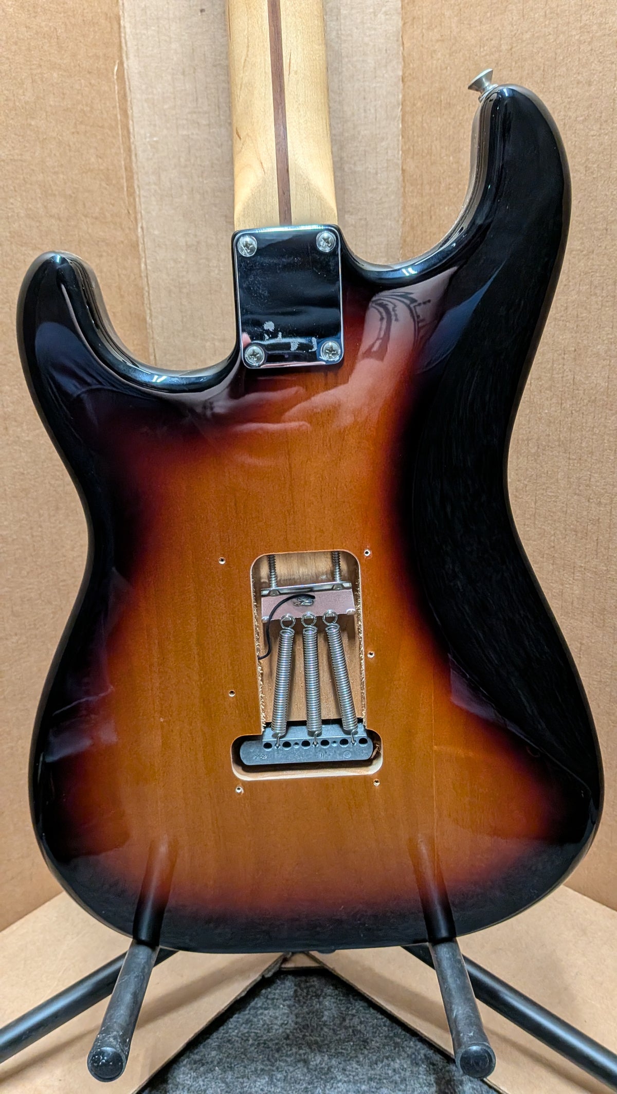 Fender MIM Standard Stratocaster Electric Guitar