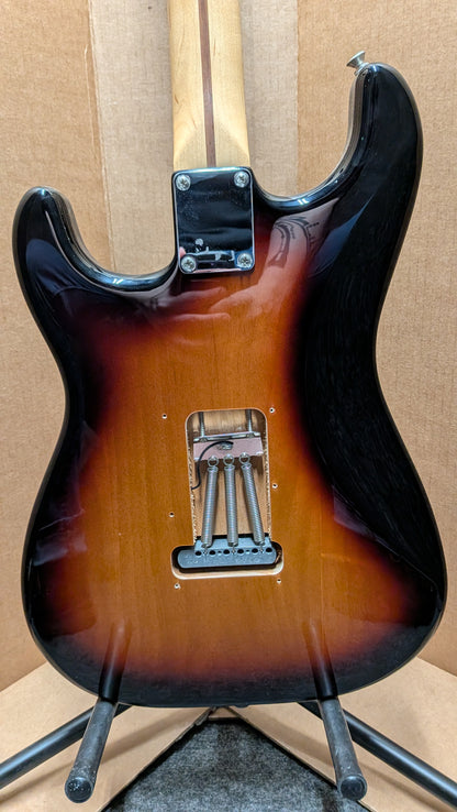 Fender MIM Standard Stratocaster Electric Guitar