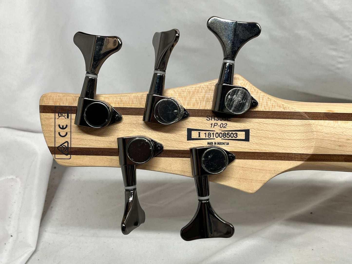Ibanez Soundgear SR305E 5-String Electric Bass