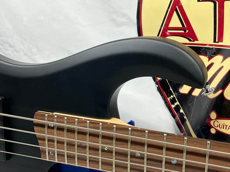 Traben Array 4 4-String Electric Bass - Image 3