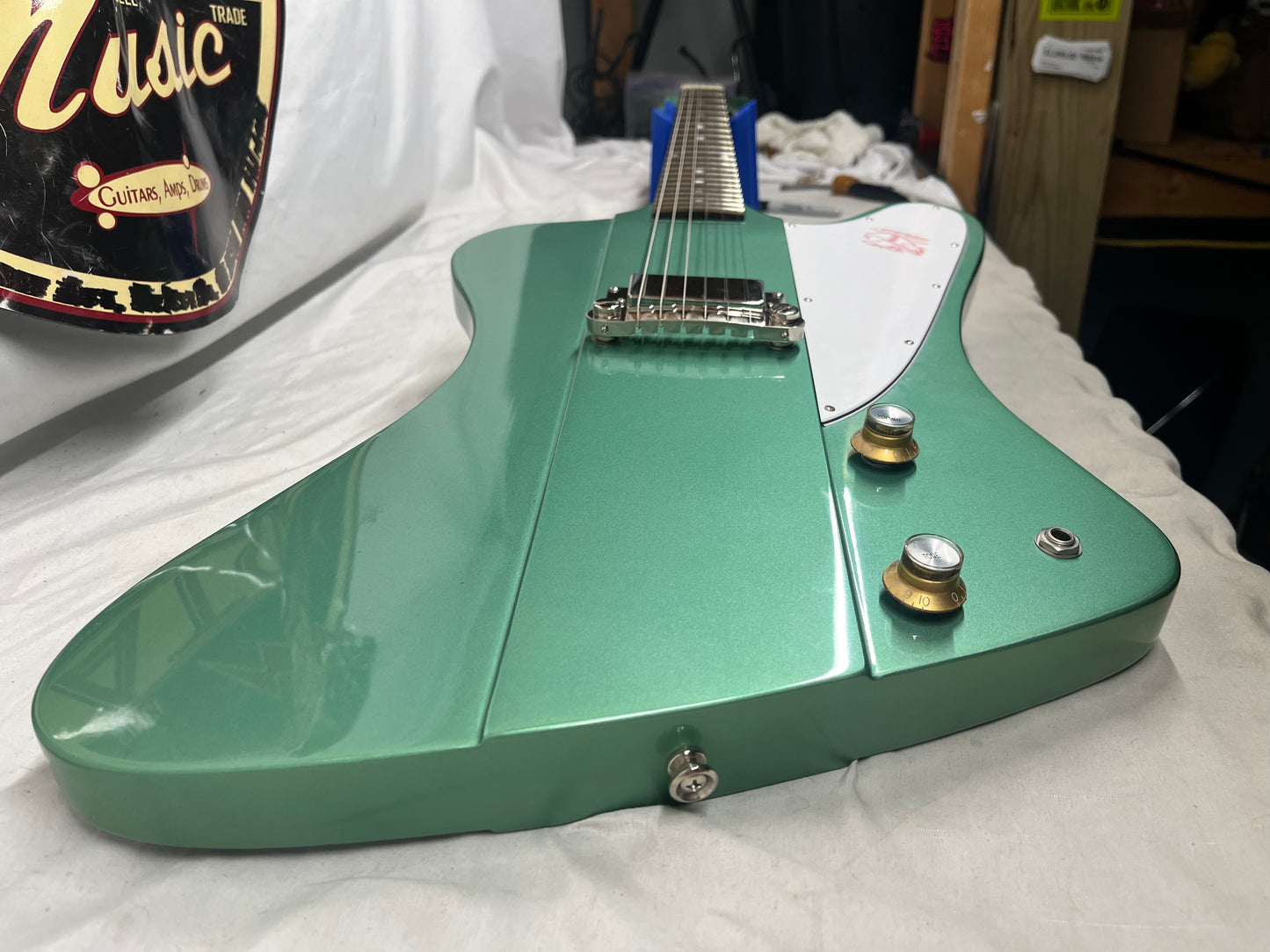Epiphone Firebird I Offset Electric Guitar with Hard Case - Inverness Green